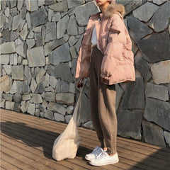 Warme, puffige, übergroße Outwear-Jacke mit Pelzkapuze und Reißverschluss