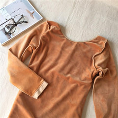 Top de invierno cálido de terciopelo de manga larga en color beige y negro con interior de punto térmico