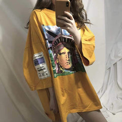 Camiseta larga extragrande con estampado colorido de la Estatua de la Libertad en amarillo y azul
