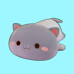Adorable gatito de peluche kawaii