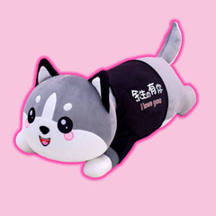 Lindo perro husky de peluche enorme