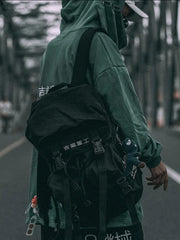 “Maneuverâ€?Backpack