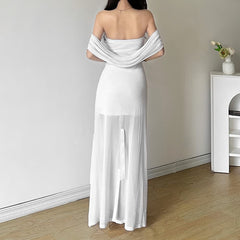 Vestido versátil con capucha y superposición de malla