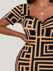 Plus Size Sweetheart Neck Sleeveless Mini Dress