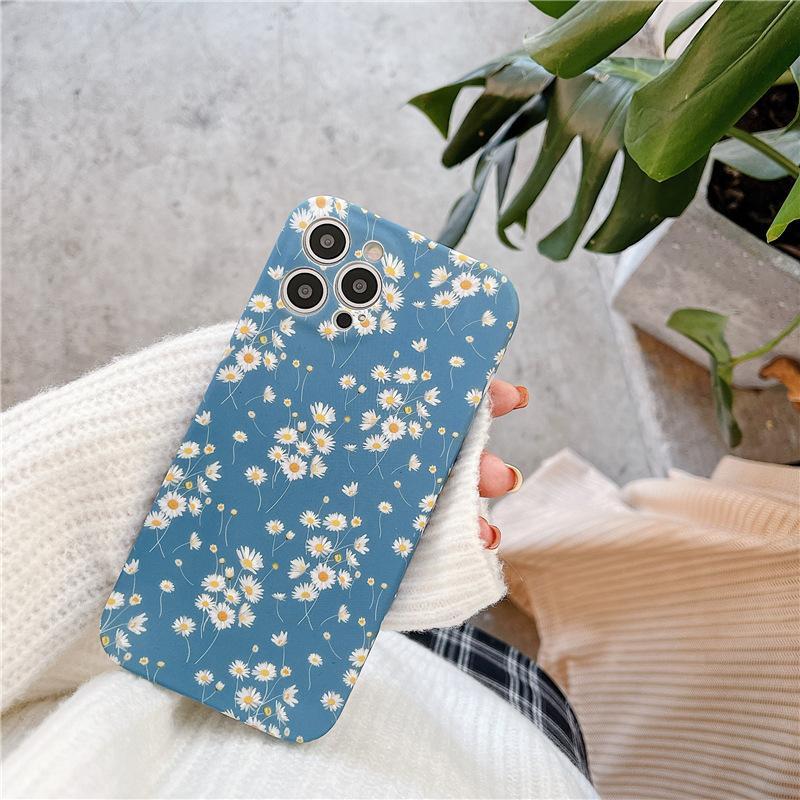 Youth Blue Chrysanthemum Phone Case