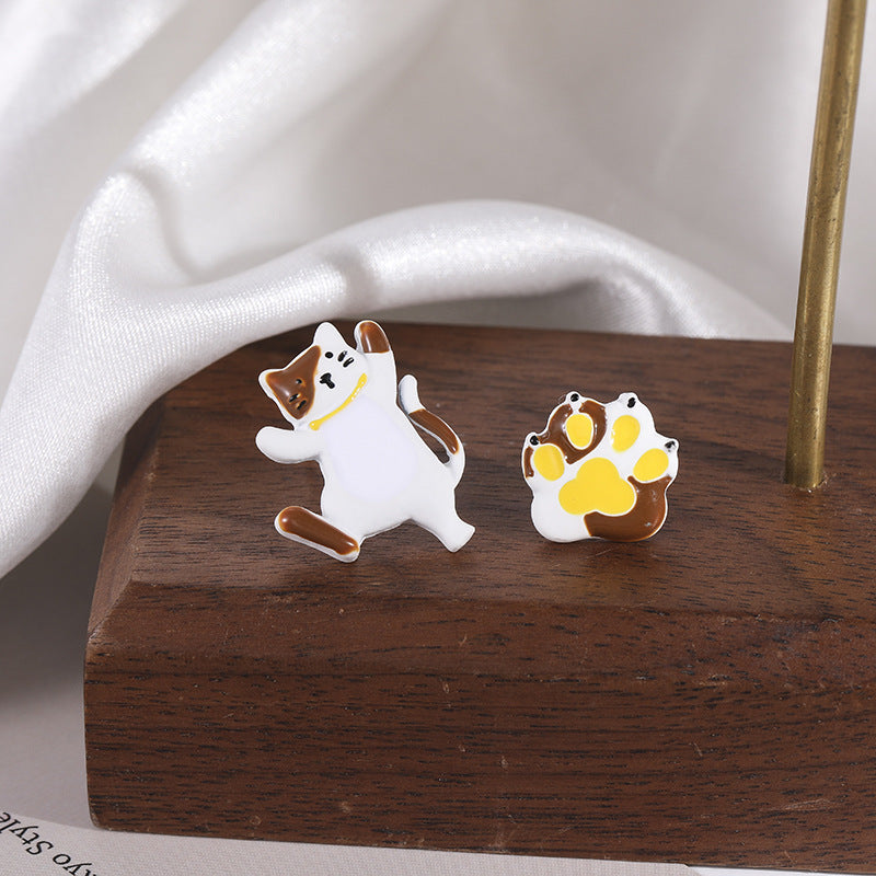 Cute Asymmetric Kitten Earrings