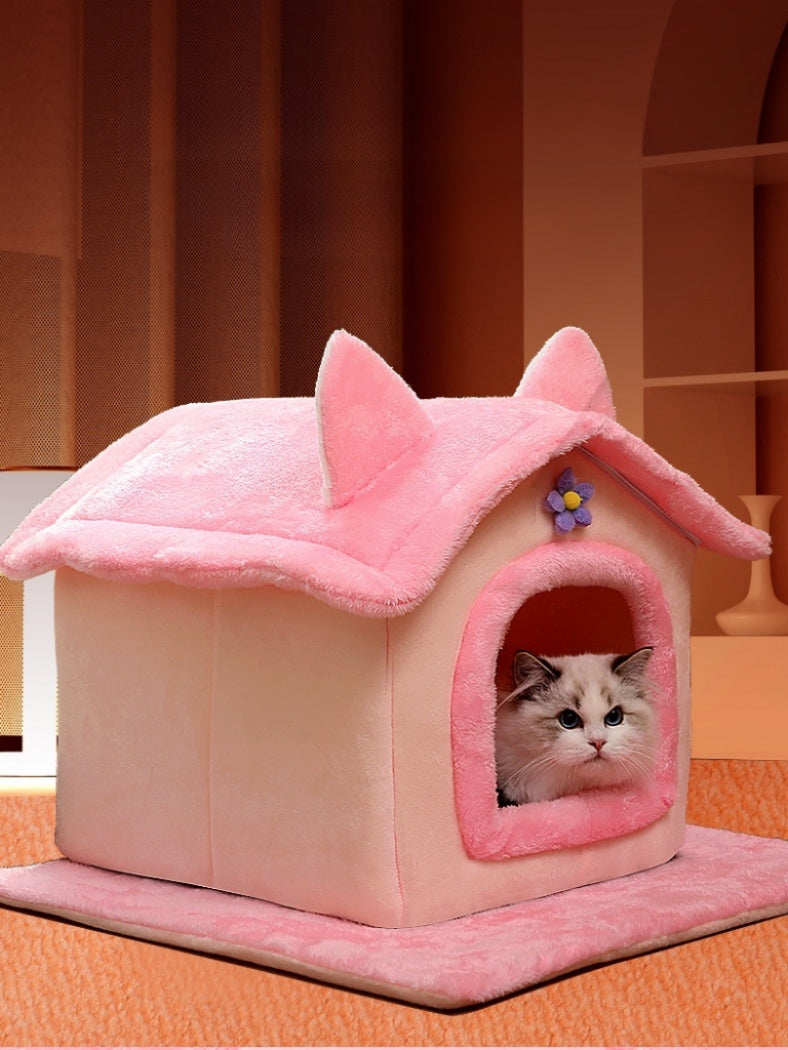 Cute Red House Princess Cat Litter