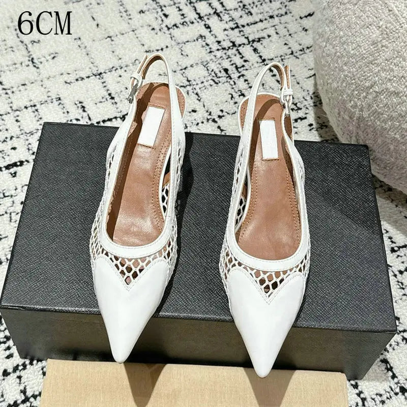 High Sense Design Hollow Back Trip Belt Shallow Mouth Pumps