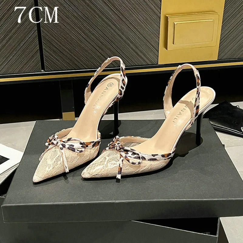 Design Sense Embroidery Lace Bow Heels