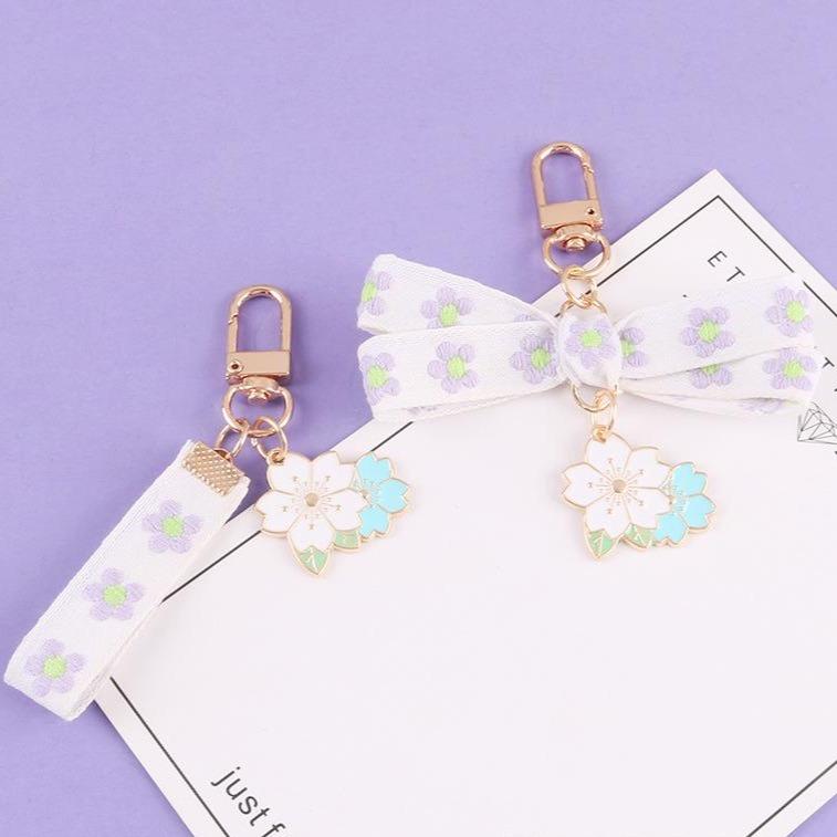 Violet Twin Flower Ribbon Keychain