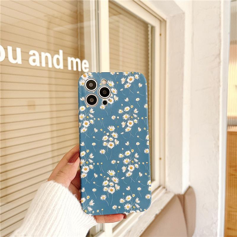 Youth Blue Chrysanthemum Phone Case