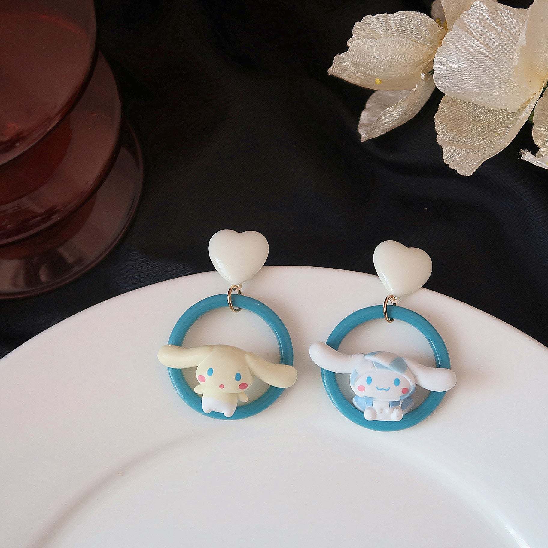 Retro Cute Heart Earrings