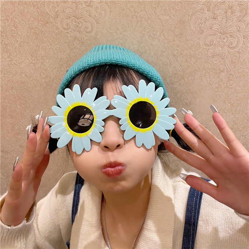 Cute Funny Daisy Sunglasses