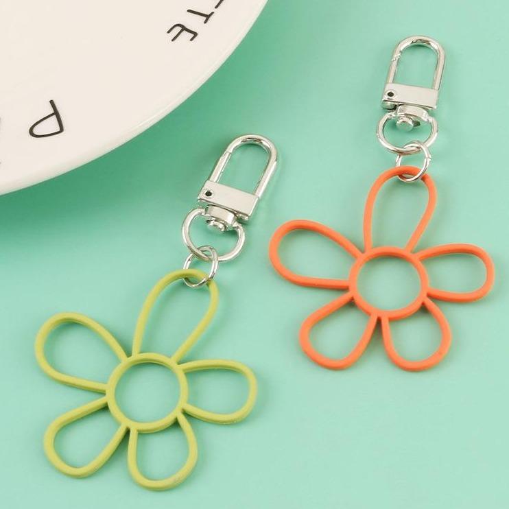 Hollow Flower Keychain