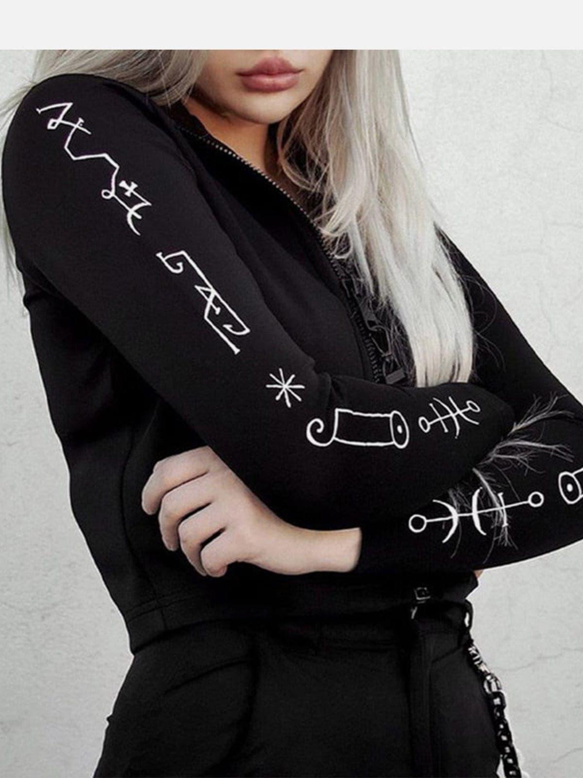 Dark Personality Side Graffiti Cropped Long Sleeve T Shirt