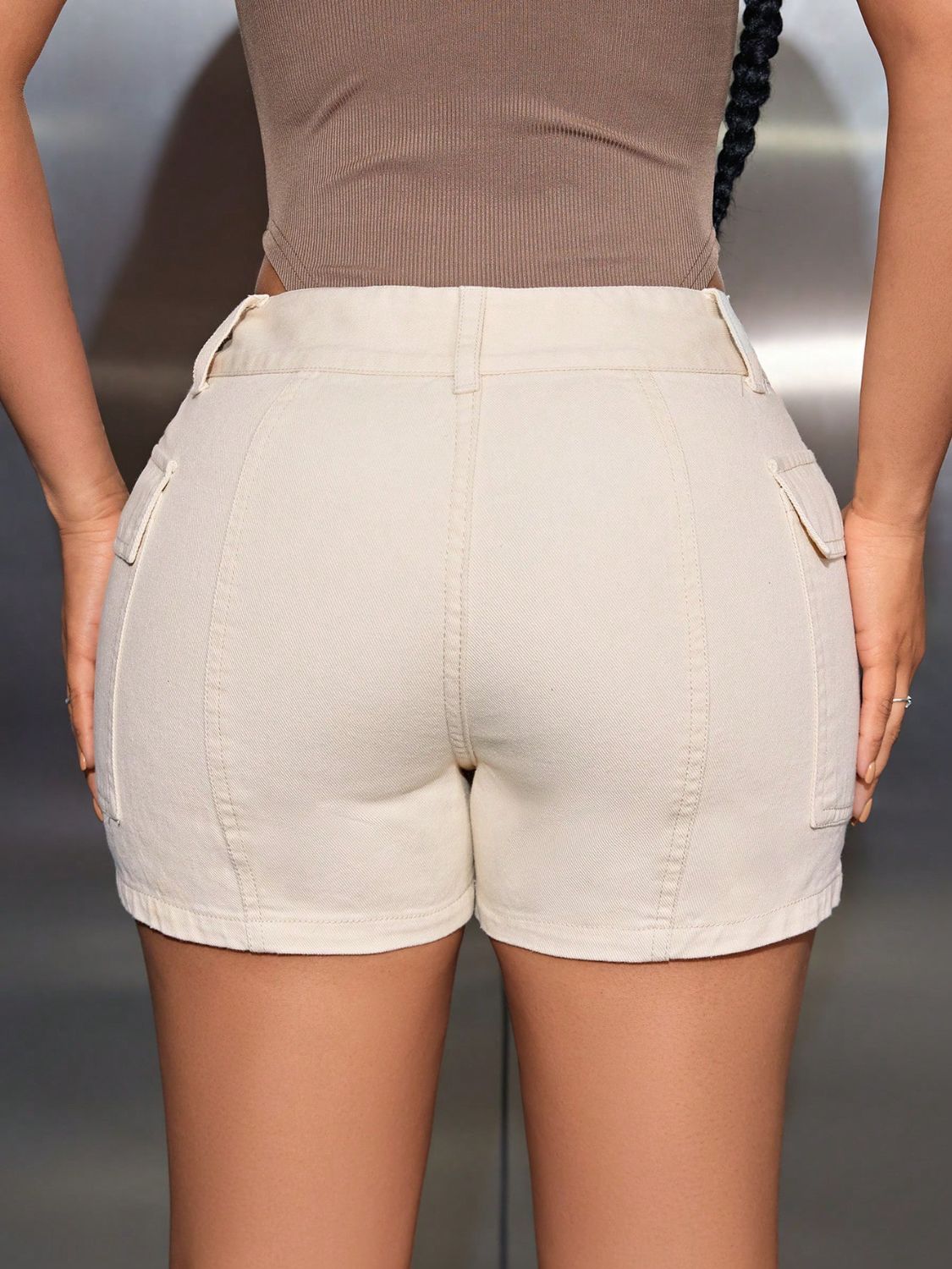 Buttoned Denim Shorts with Pockets