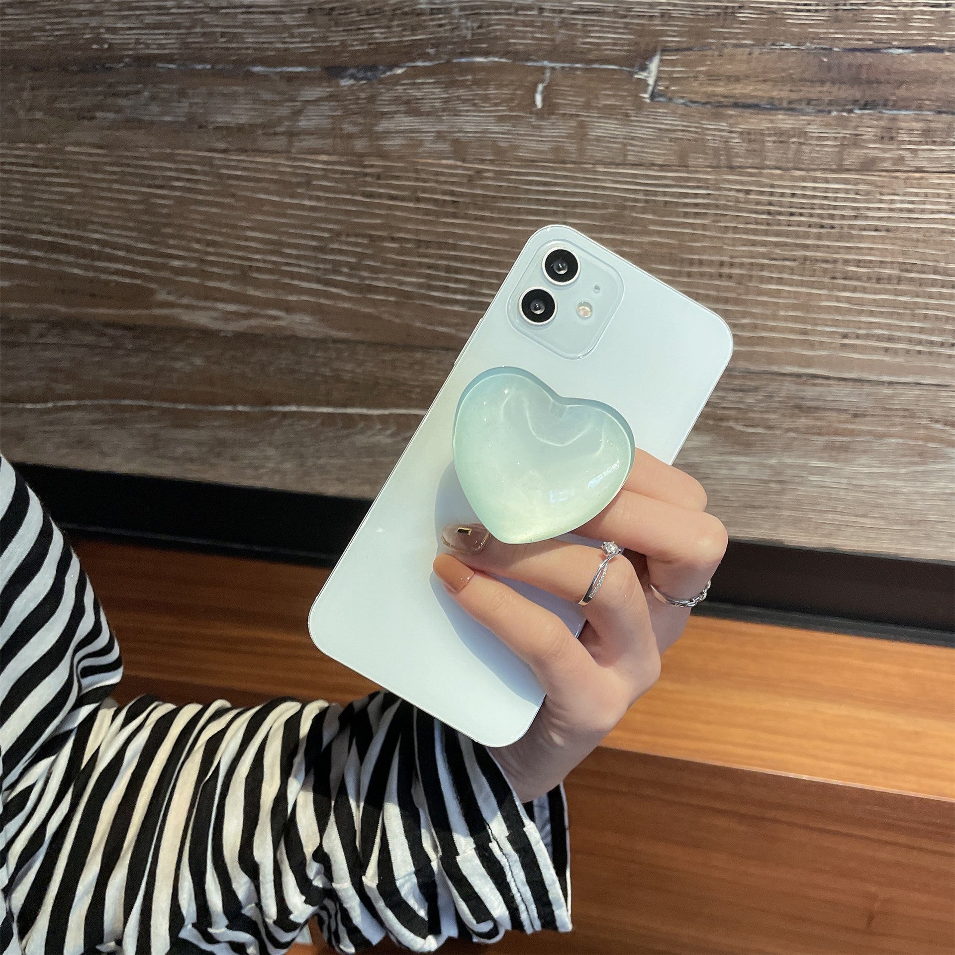 Heart Shaped Crystal Phone Holder