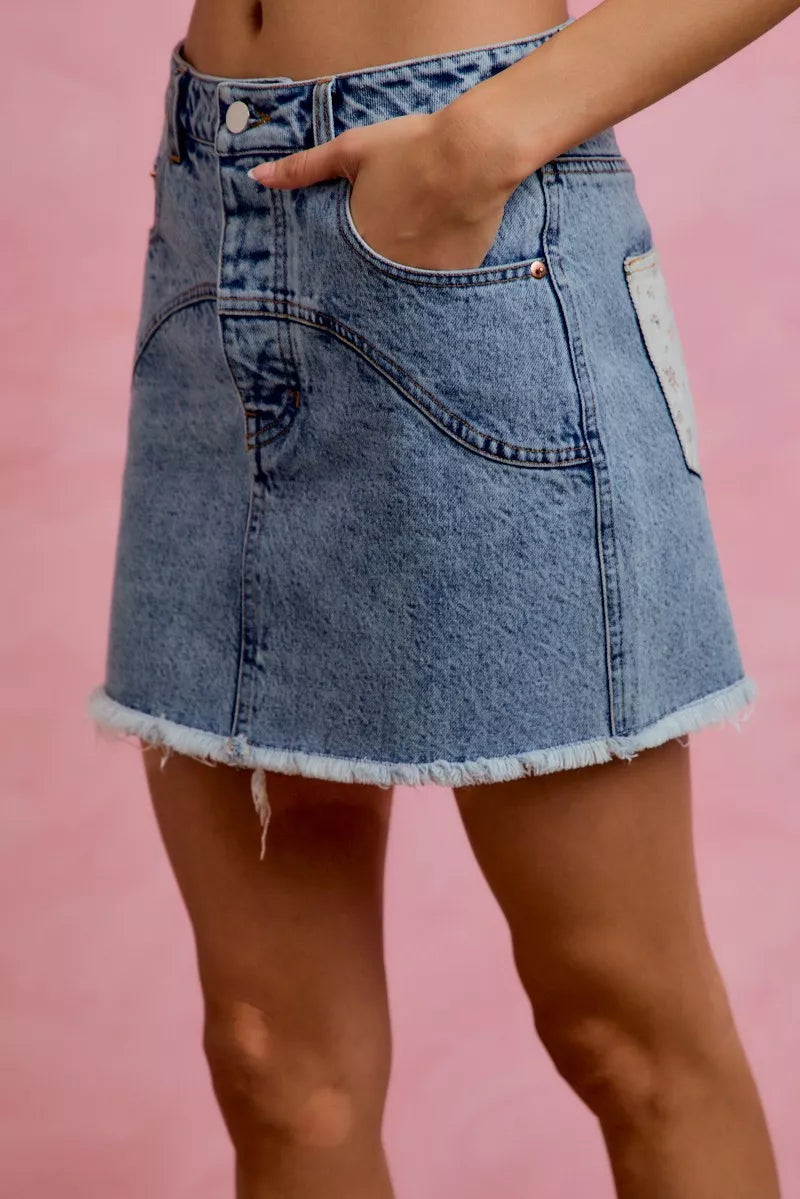 Washed Denim Floral Contrast Pockets Mini Skirt