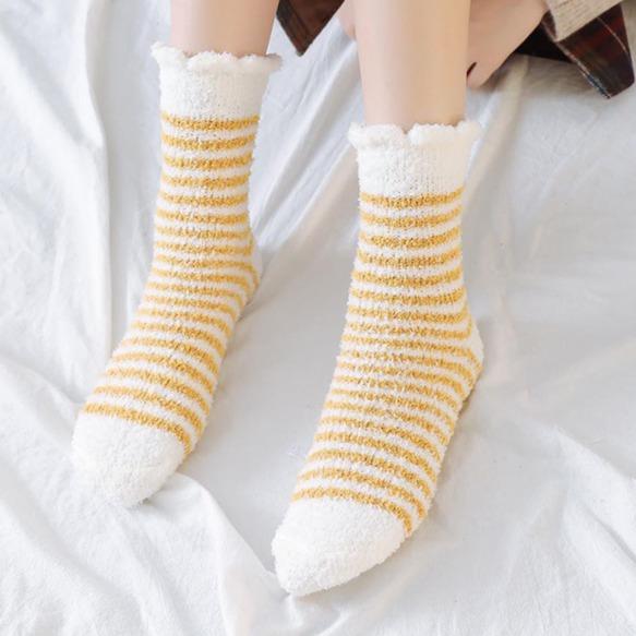 Bubble Mouth Striped Floor Socks