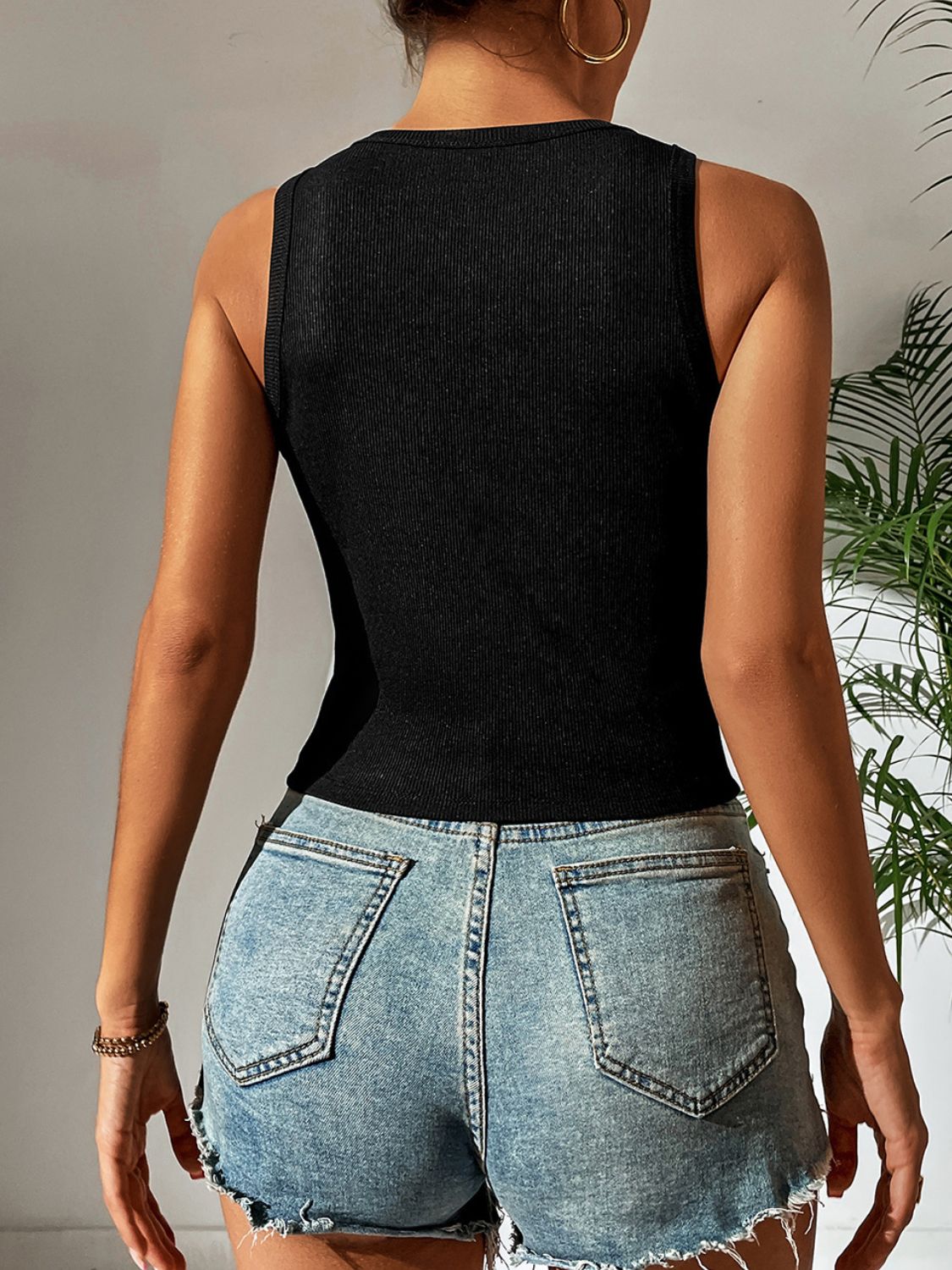 Cutout Round Neck Tank
