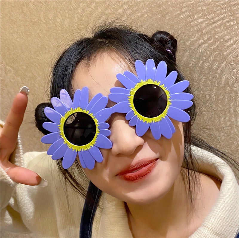 Cute Funny Daisy Sunglasses