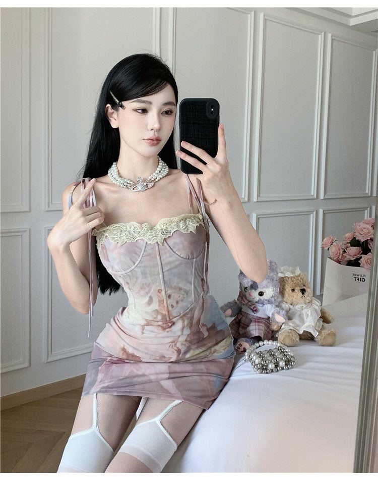 Minivestido renacentista Angelcore en el cielo