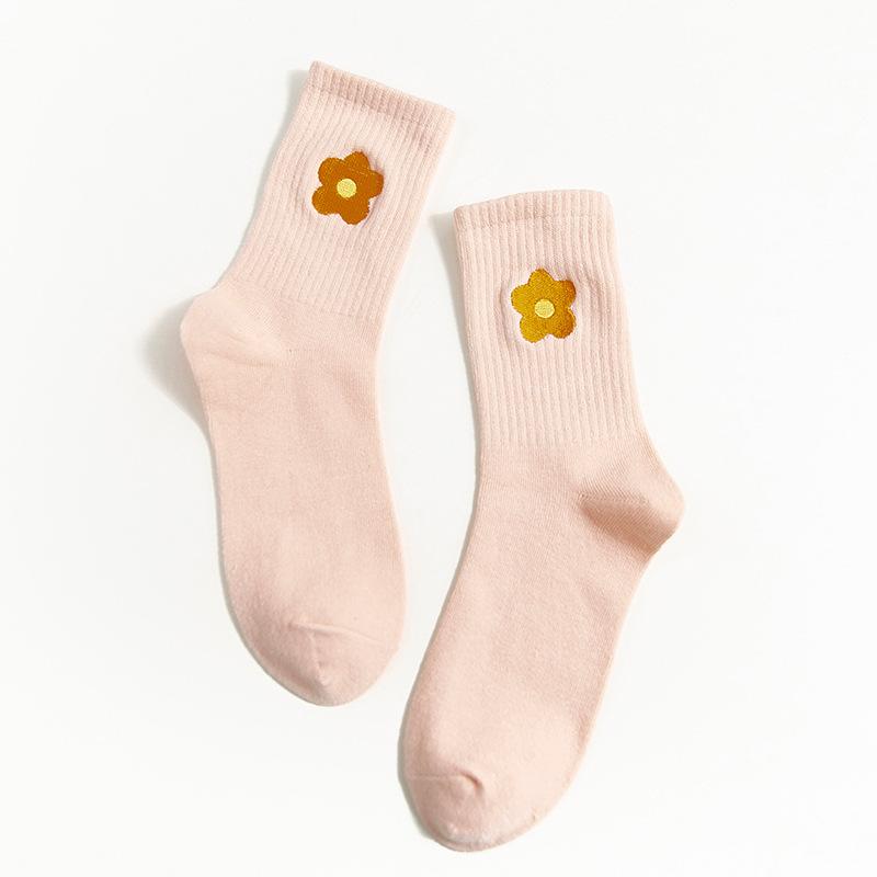 Cartoon Embroidery Flower Socks