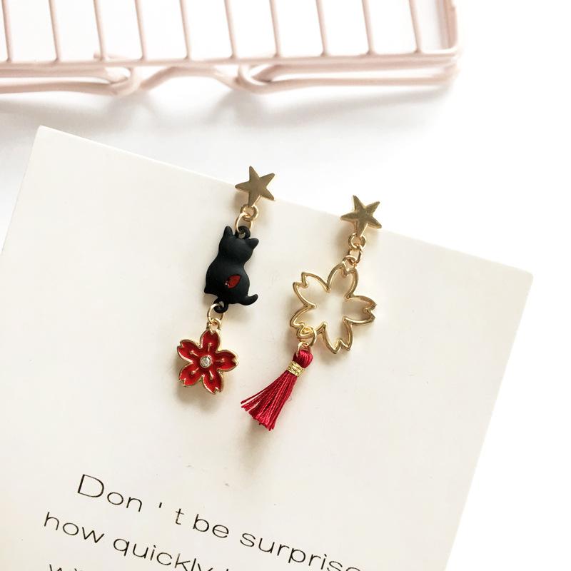 Asymmetric Cute Cat Flower Earrings