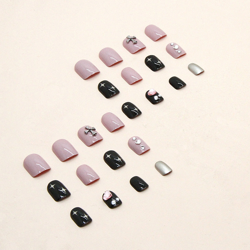 Wearable Nails Finished Manicure