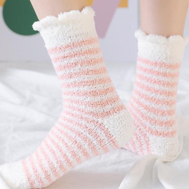 Bubble Mouth Striped Floor Socks