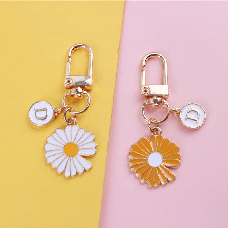 Kawaii Daisy Flower Keychain