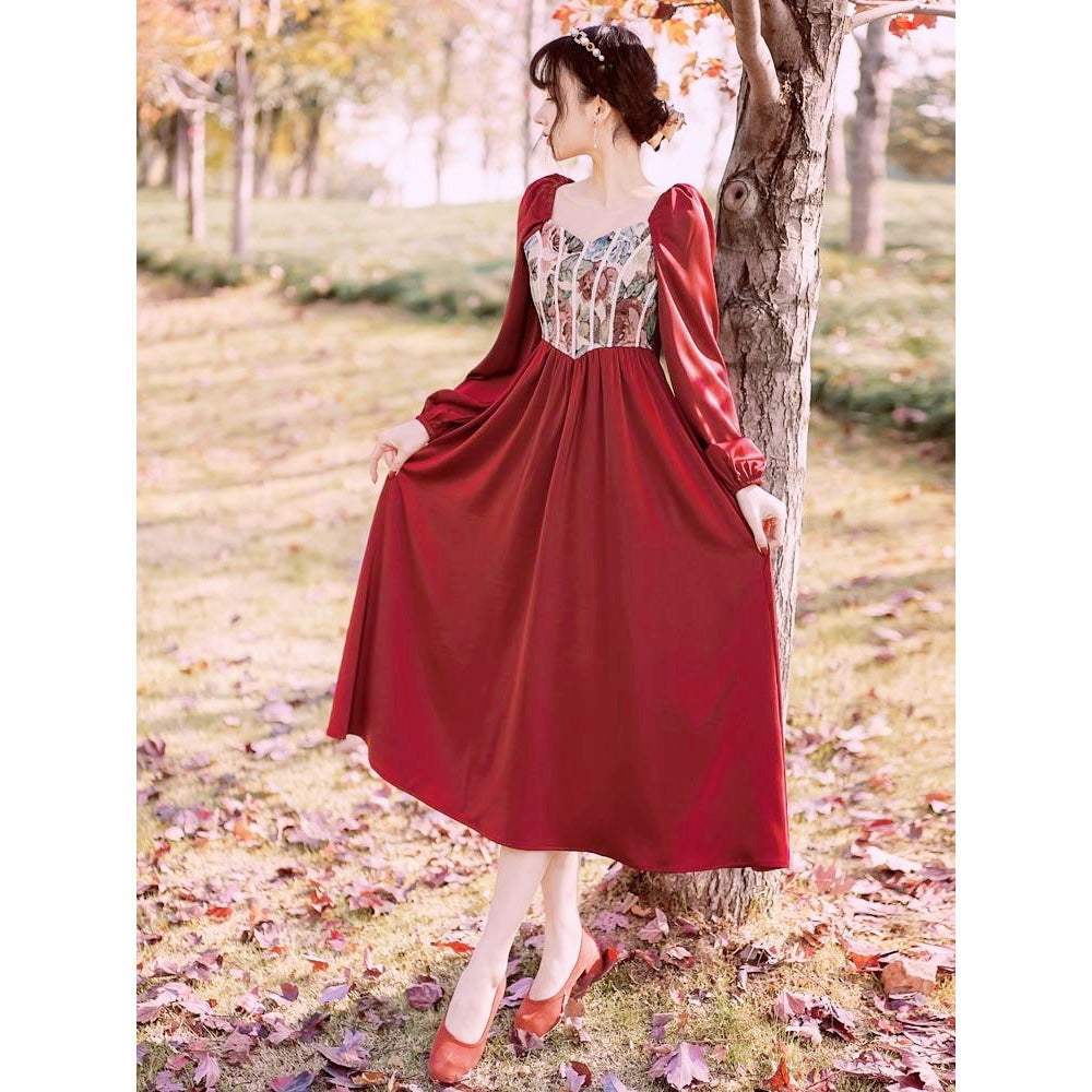 Adeline Wonderfall Vintage-style Cottagecore Tapestry Dress