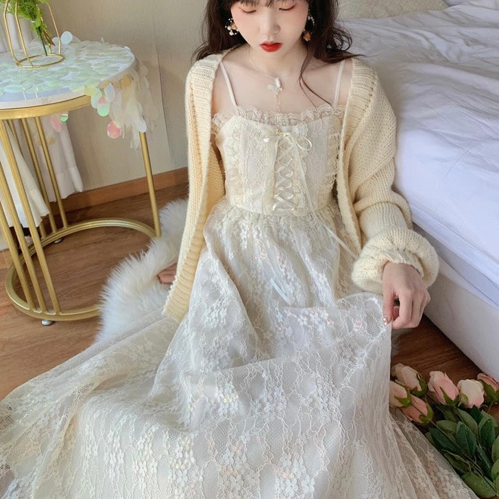 Attic Tales Floral Lace Vintage-Aesthetic Romantic Fairy Princess Dress
