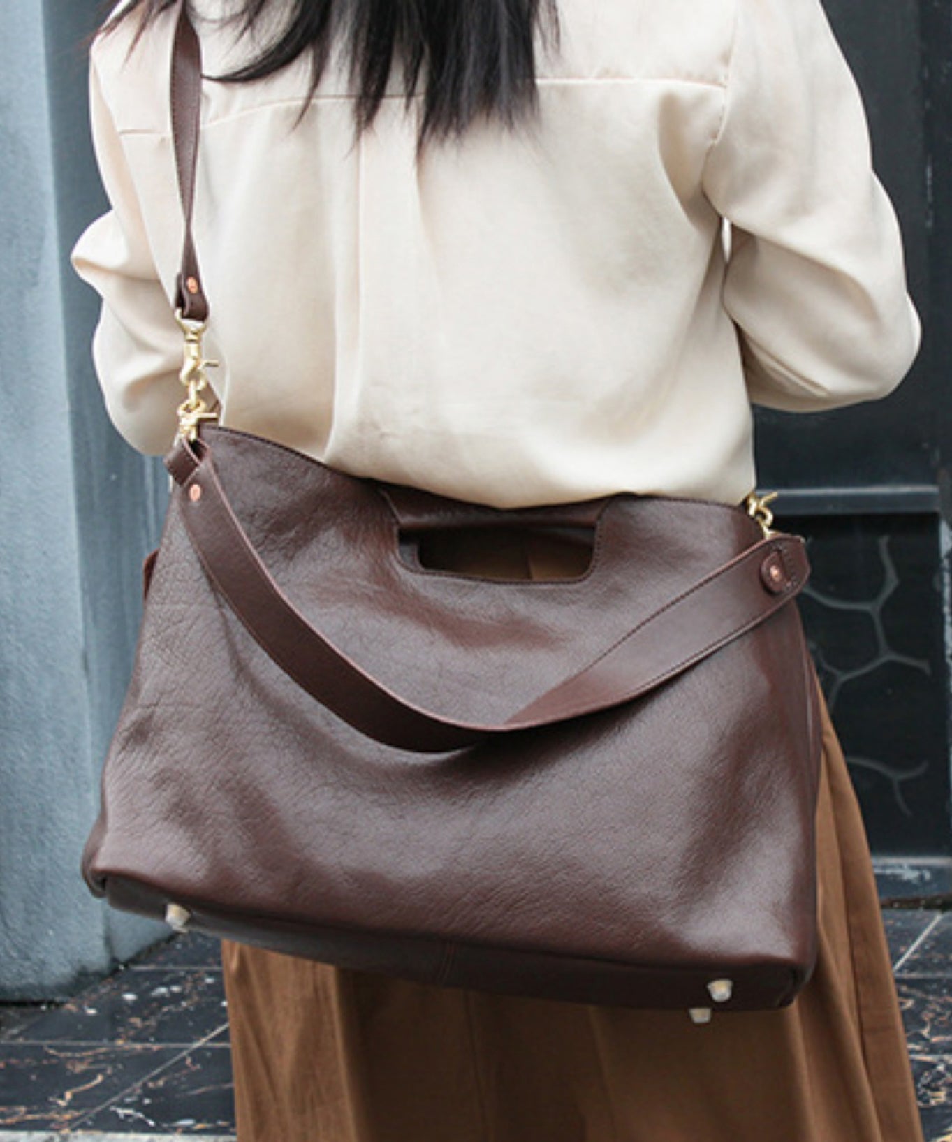 Casual Coffee Calf Leather Satchel Bags