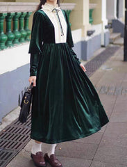 Imogen's Holiday Vintage-style Velvet Dress with Embroidery