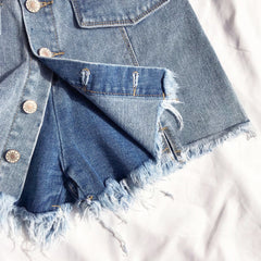 Jeansrock mit Knöpfen vorne und versteckten Shorts 