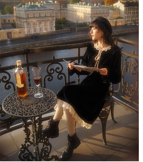 Darla Dark Romantic Vintage Aesthetic Victorian Gothic Velvet Dress
