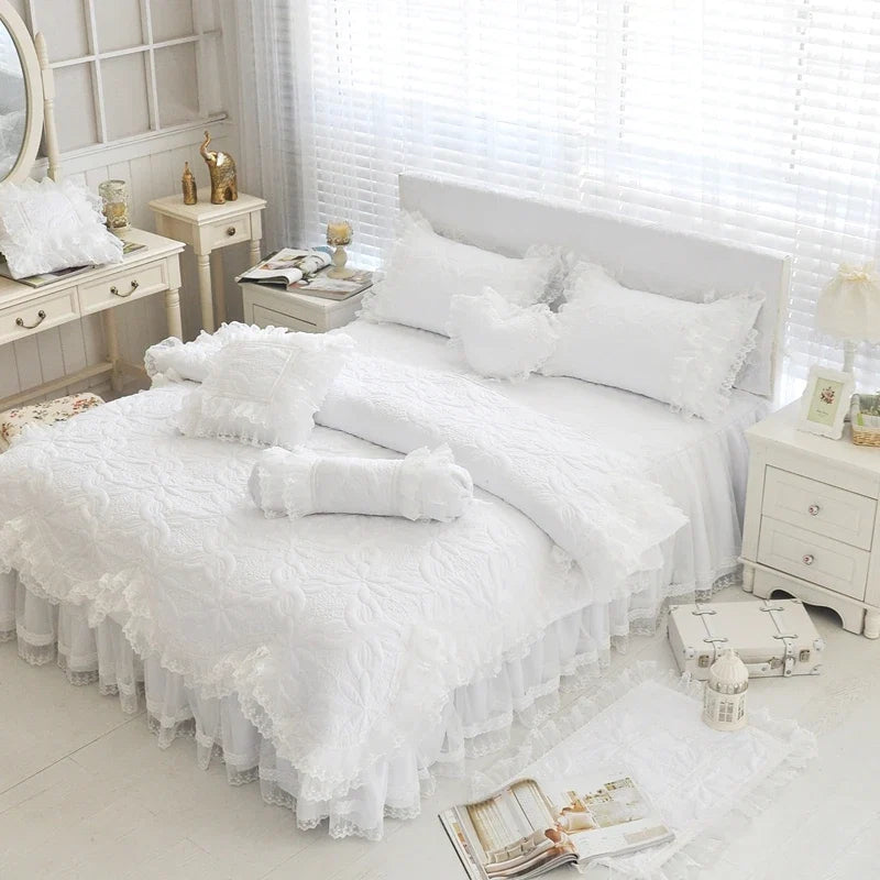 100%Cotton Thick Quilted Lace White Bedding Set