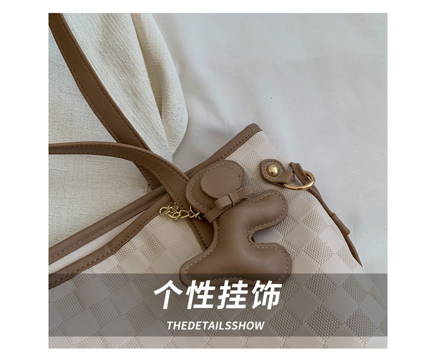 Argyle Pattern Tote Bag + Horse Charm