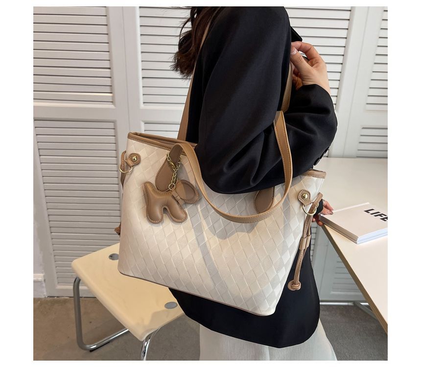 Argyle Pattern Tote Bag + Horse Charm