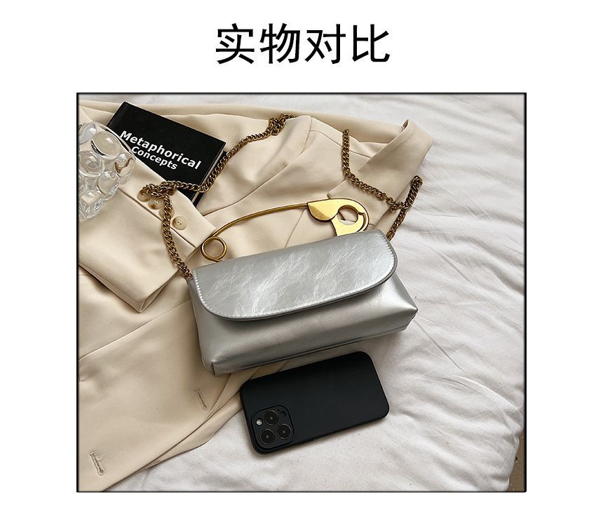 Safety Bag Flap Handle Crossbody Pin