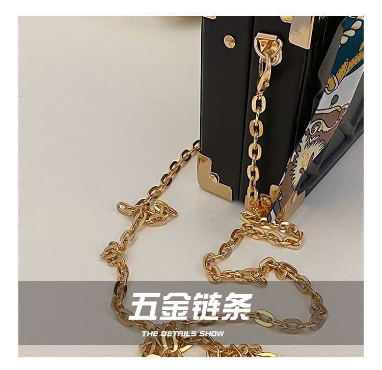 Strap Crossbody Bag Chain