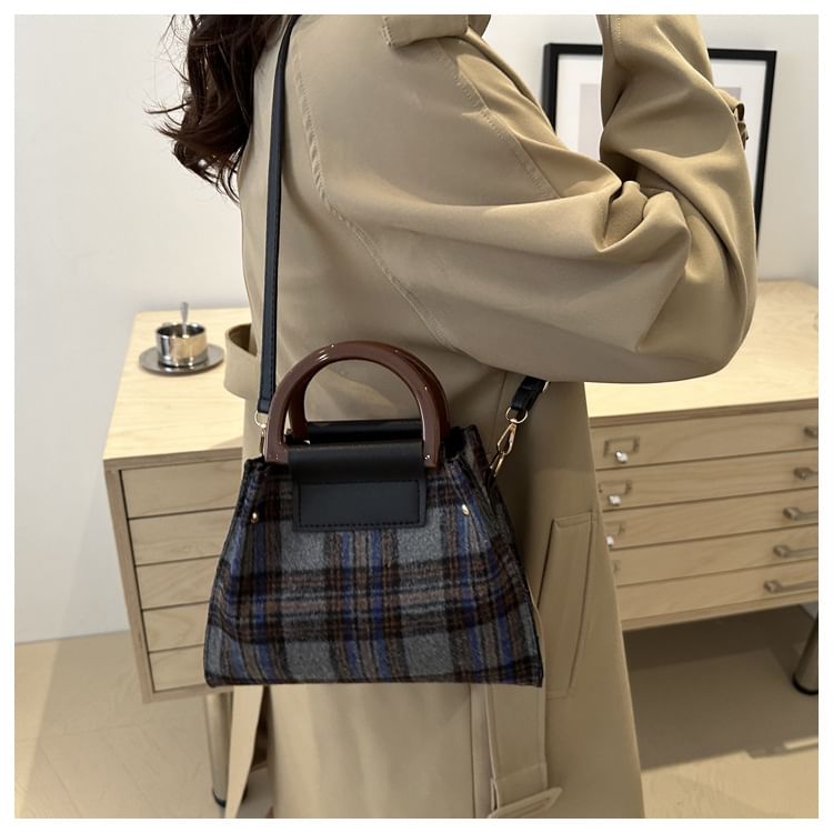 Plaid Shoulder Bag + Plain Faux Leather Pouch
