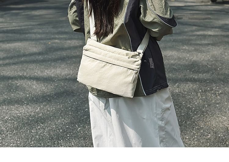 Bag Multi-Pocket Crossbody