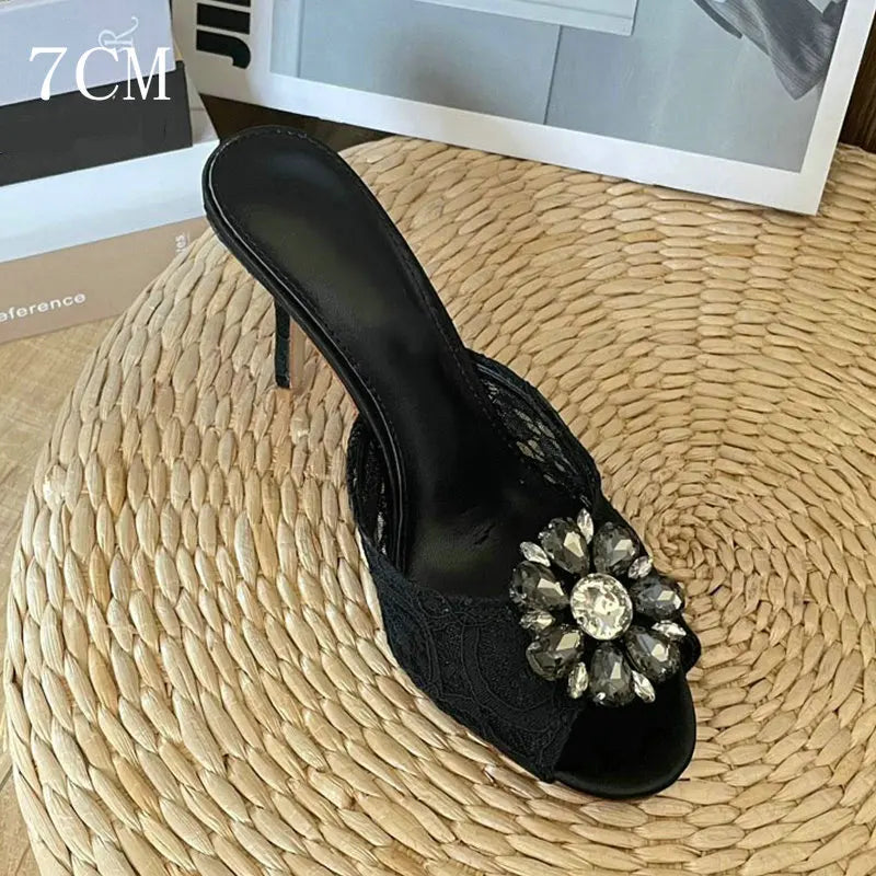 Ladies Lace Wedding Shoes