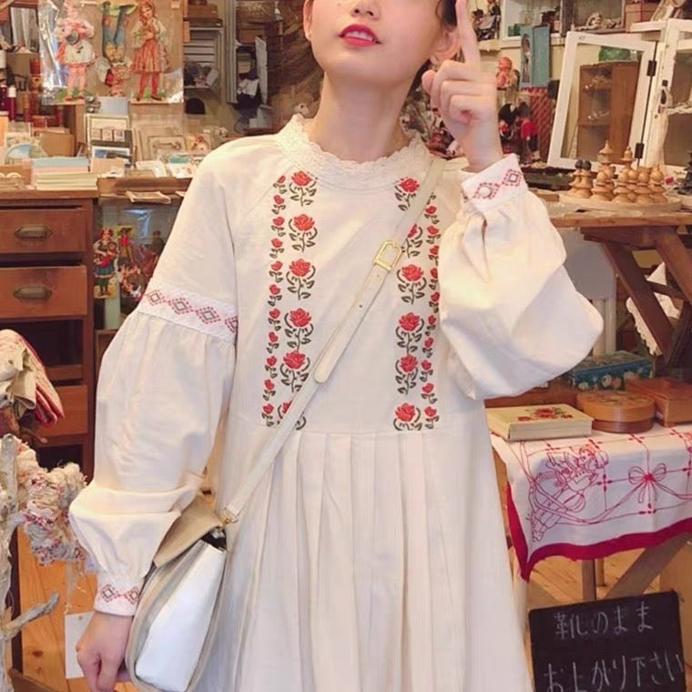 Mountain Traveller Mori Girl Vintage-style Cottagecore Dress