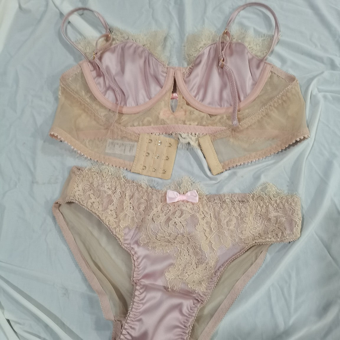 Romantic Vintage-Lace 2-Piece Princesscore Lingerie Set
