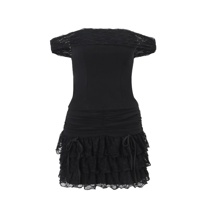 A one-Shoulder Strapless Skirt Set With Ruffles