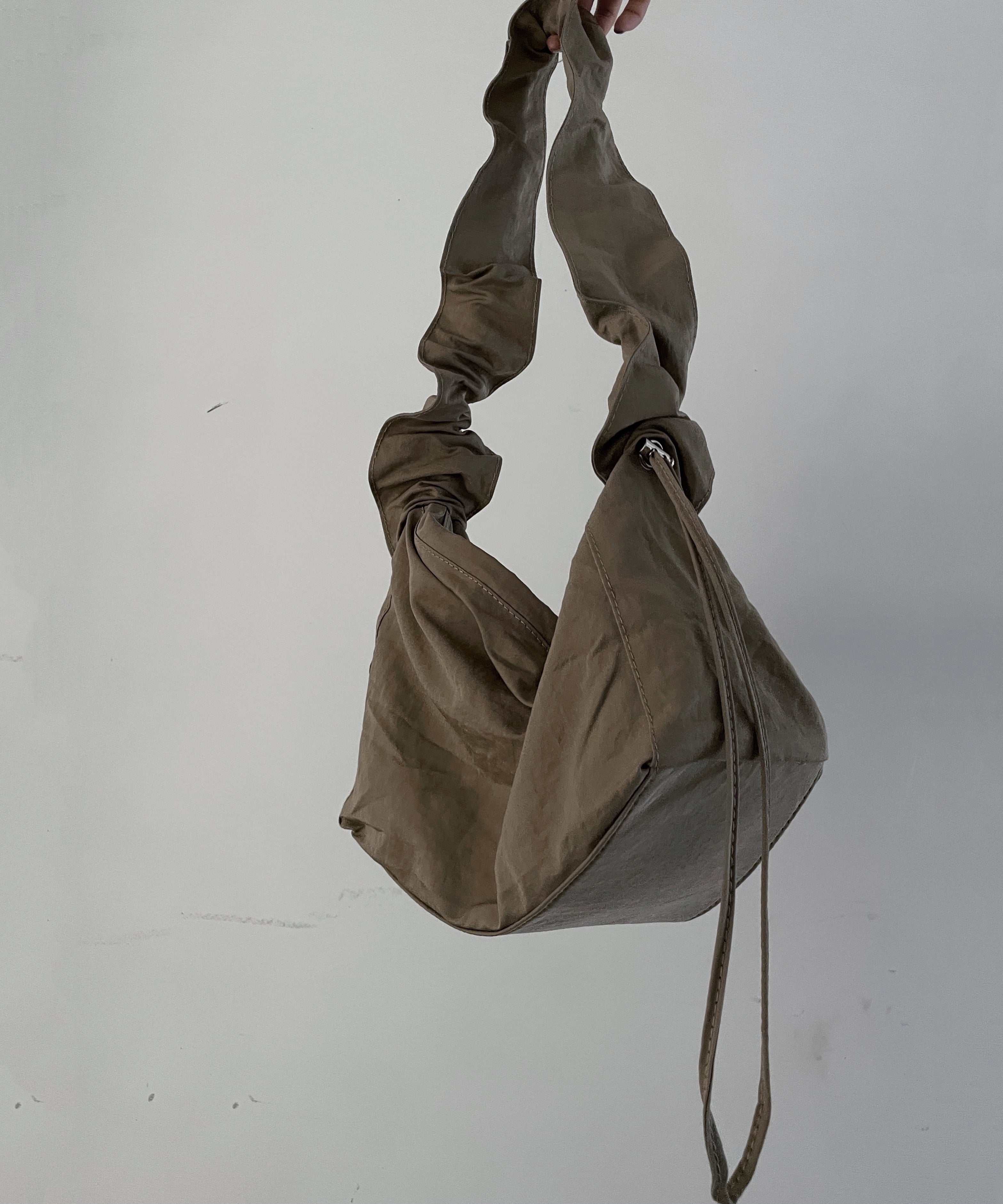 Original Design Khaki Drawstring Large Capacity Satchel Bags SX1008