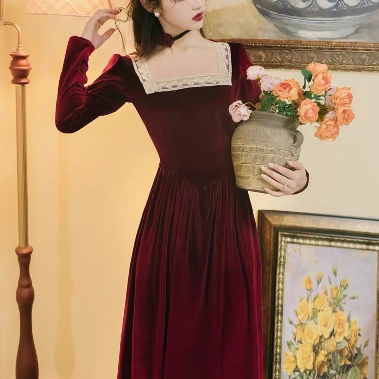 Rosered Belle Vintage-Red Velvet Princesscore Fairytale Dress